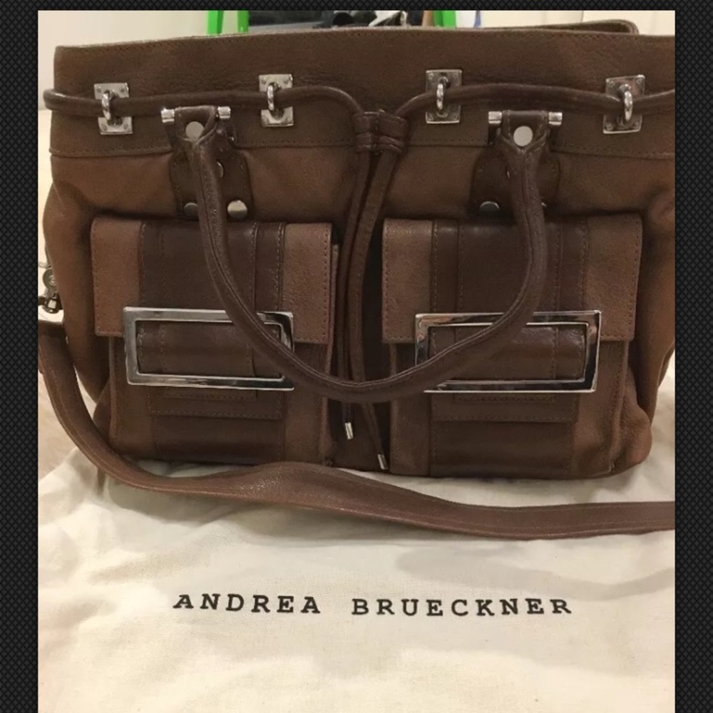 ANDREA BRUECKNER TIERNEY CITY BAG TAN
